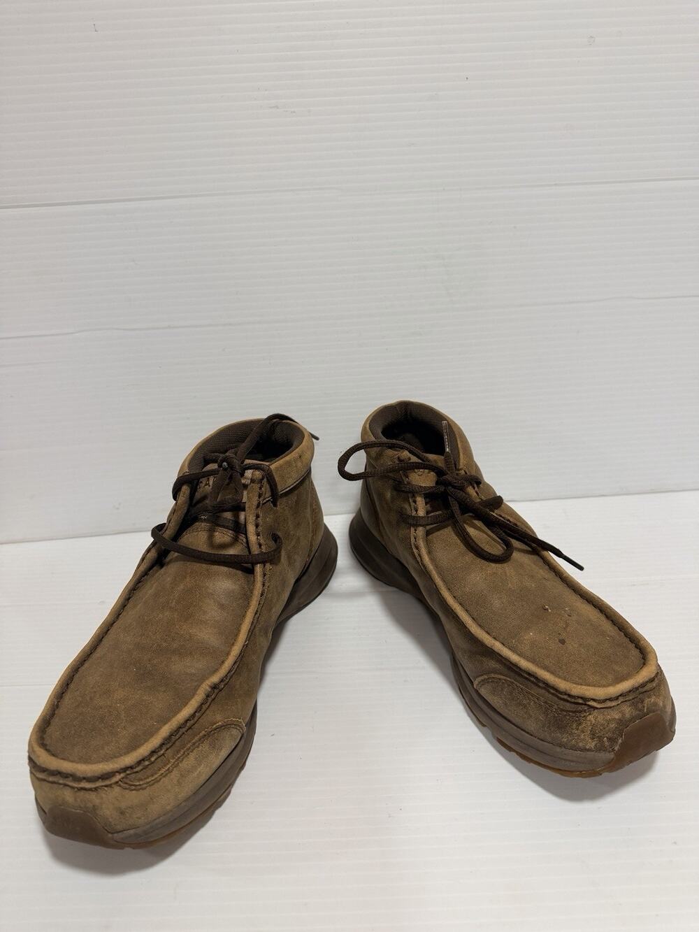 ARIAT Brown Chukka Distressed Leather Boat Boots Natural Laces 10011965 Size 8.5